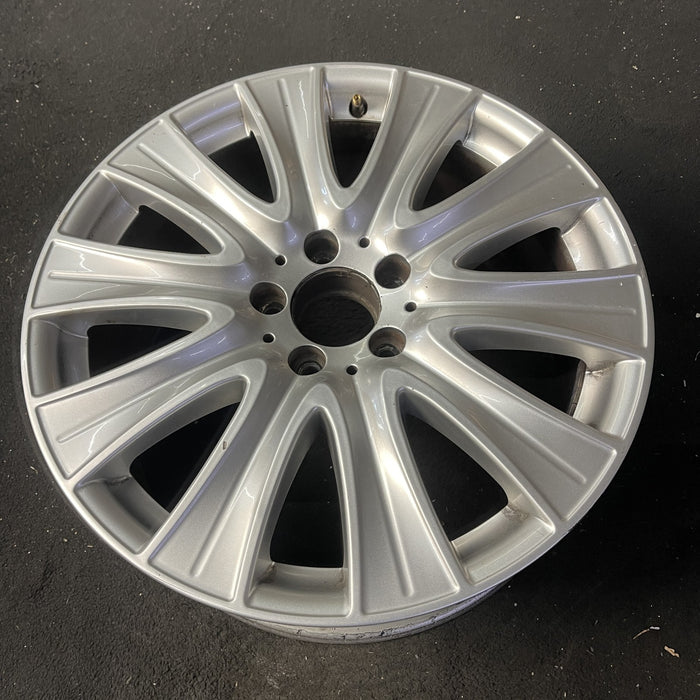 18" MERCEDES S-CLASS 14 222 Type; S550, 18x8 Original OEM Wheel Rim - Close-Up Detail