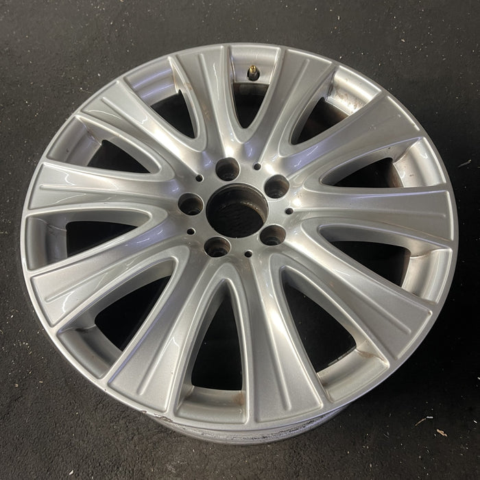 18" MERCEDES S-CLASS 14 222 Type; S550, 18x8 Original OEM Wheel Rim - Close-Up Detail