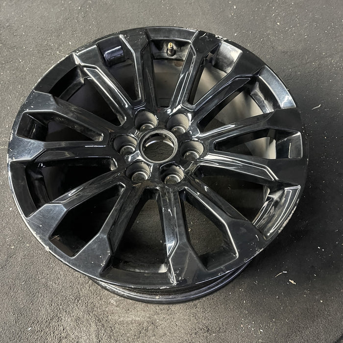 18" CANYON 21-22 18x8.5 Original OEM Wheel Rim - Close-Up Detail