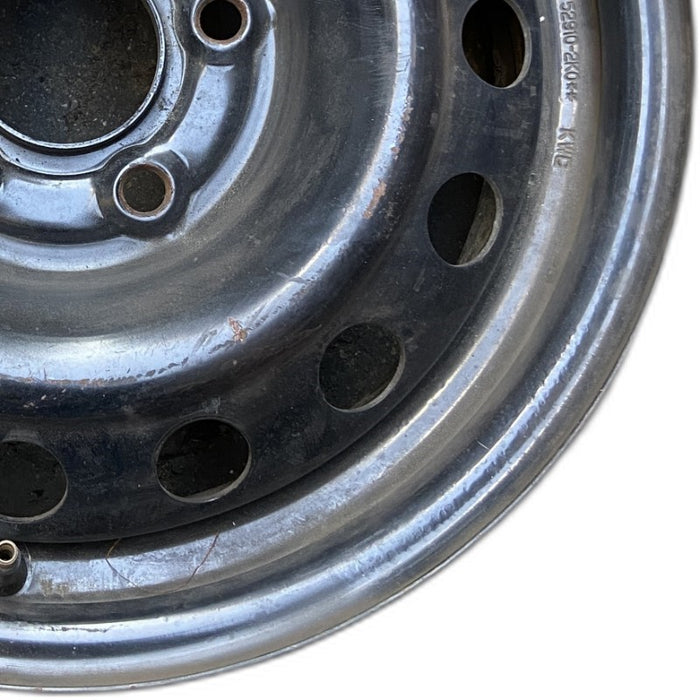 15" SOUL 10-13 15x6 steel 13 hole Original OEM Wheel Rim - Close-Up Detail