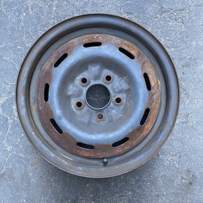 15" INFINITI I30 96-99 15x6 Original OEM Wheel Rim - Angle View