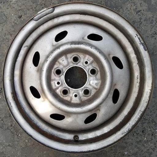 15" EXPLORER 01 4 Dr, exc. Sport Trac; 15x6 Original OEM Wheel Rim - Front View