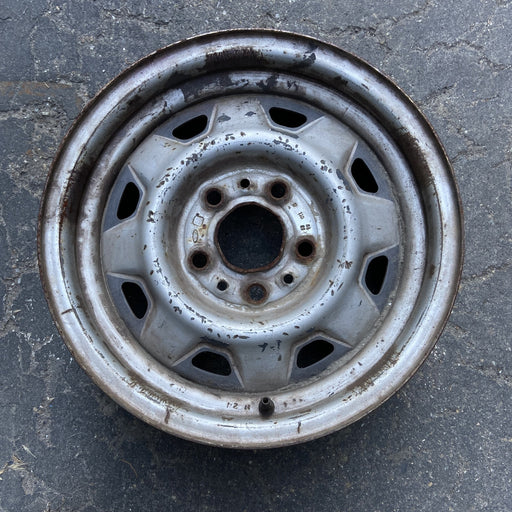 14" AEROSTAR 86-89 14x5 Original OEM Wheel Rim - Angle View