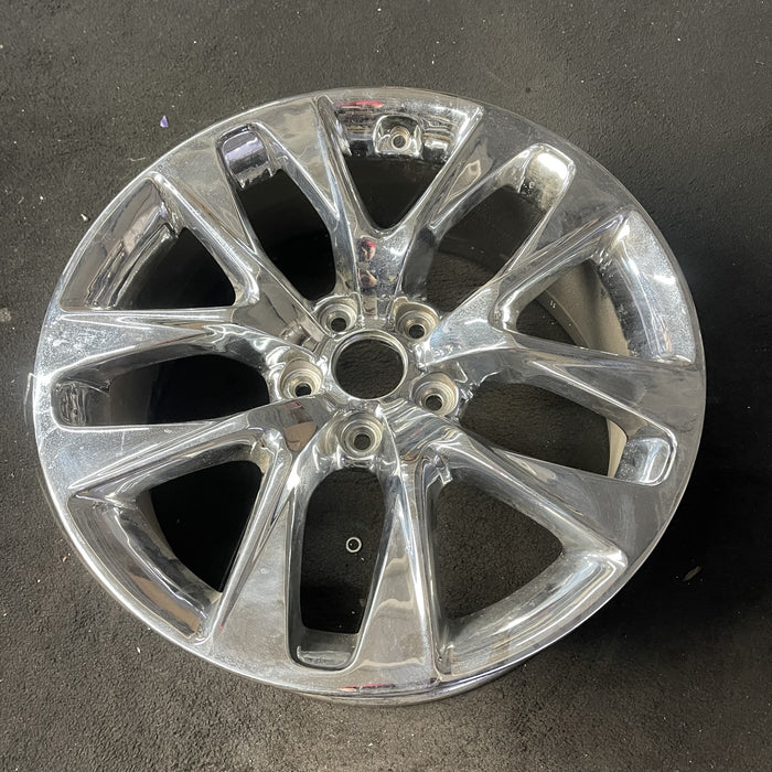 18" GENESIS 13-16 Cpe, 18x7.5 , , w/o Original OEM Wheel Rim - Close-Up Detail