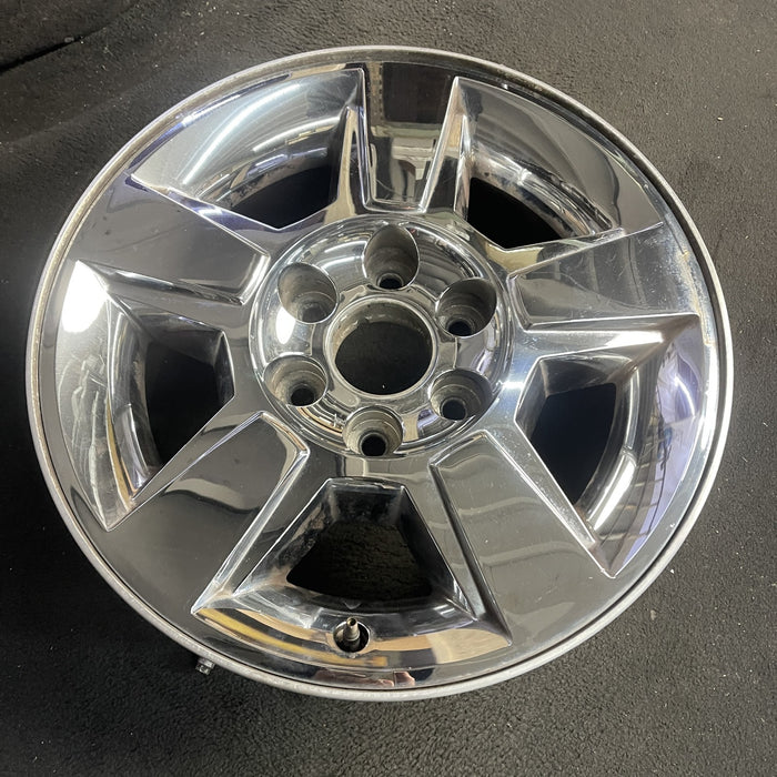 18" AVALANCHE 1500 09-10 18x8", , exposed lug nuts Original OEM Wheel Rim - Side Profile