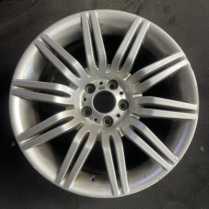 19" BMW 525i 04-07 19x9.5 , 10 double spoke Original OEM Wheel Rim - Angle View
