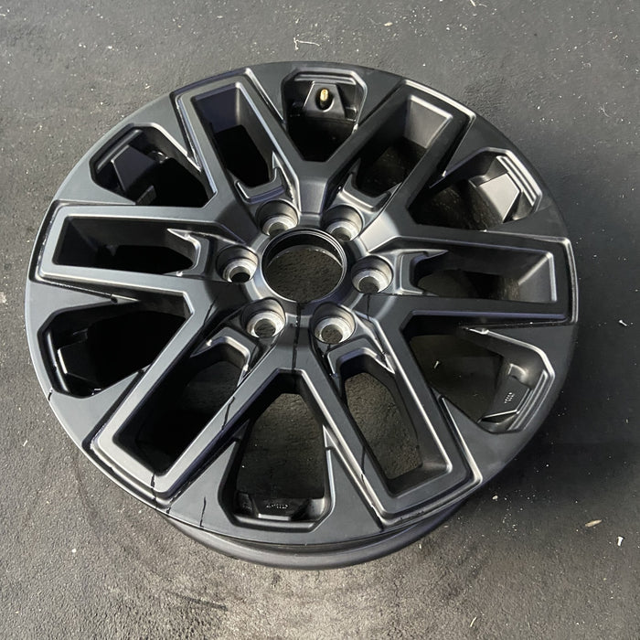 20" SEQUOIA 23-25 20x8, open spoke , matte black Original OEM Wheel Rim - Close-Up Detail