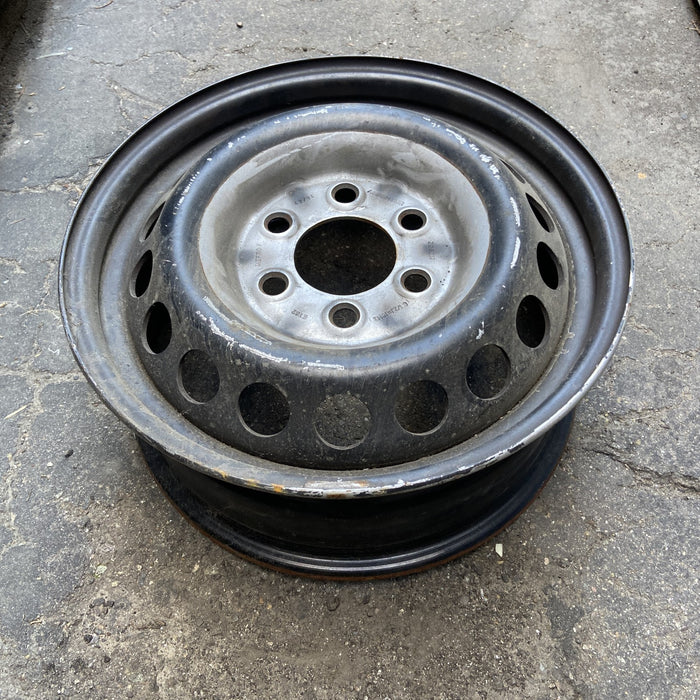 16" SPRINTER 2500 07-09 , steel Original OEM Wheel Rim - Close-Up Detail