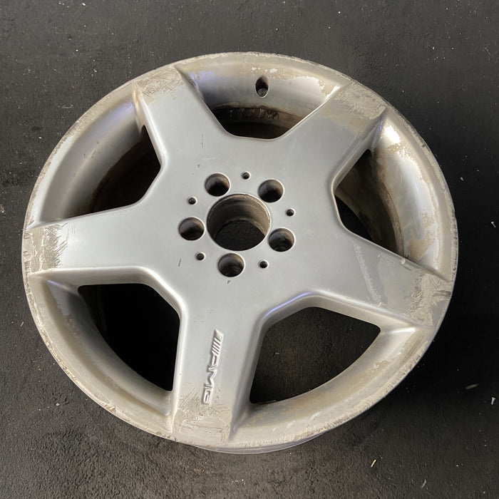 18" MERCEDES CL-CLASS 03-04 215 Type; CL500, 18x9 Original OEM Wheel Rim - Close-Up Detail