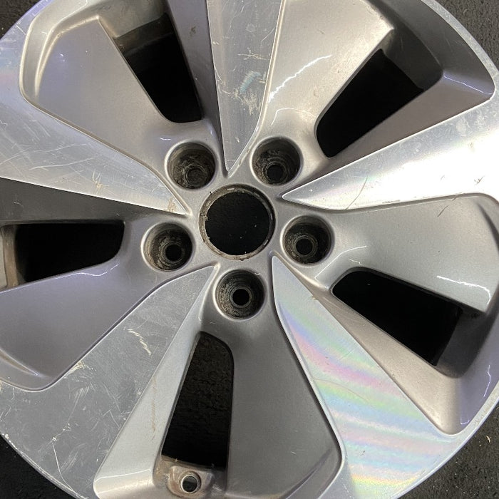17" OPTIMA 14-15 17x6.5 alloy EX Hybrid Original OEM Wheel Rim - Angle View