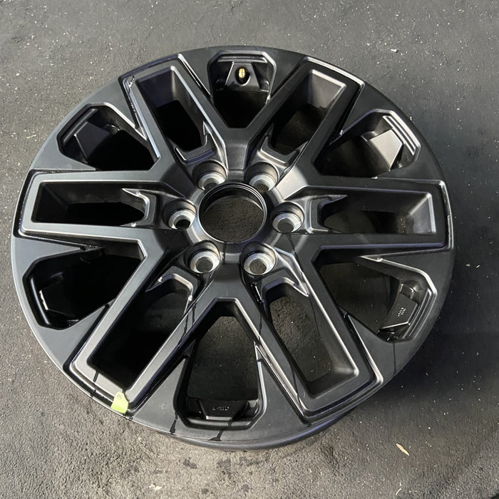 20" SEQUOIA 23-25 20x8, open spoke , matte black Original OEM Wheel Rim - Close-Up Detail