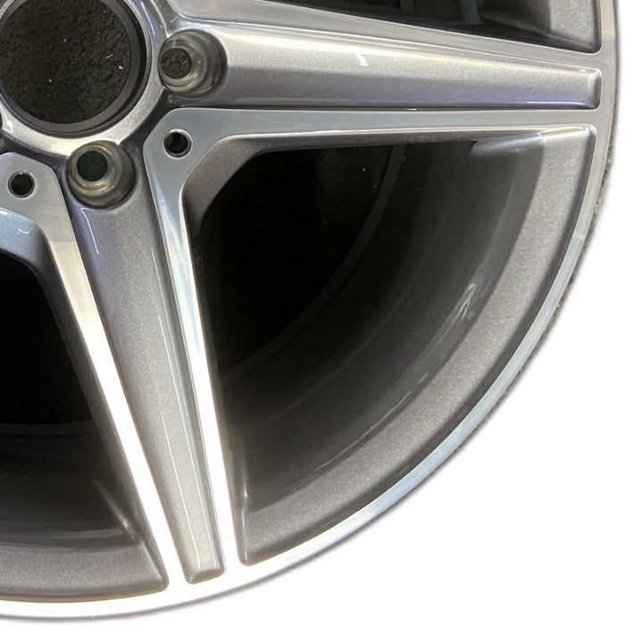 18" MERCEDES C-CLASS 15 205 Type; Sdn C400 5 spoke 18x7.5 gray accents Original - Close-Up Detail