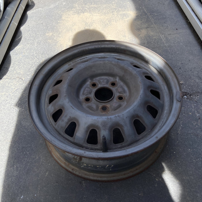 15" CAMRY 88-91 15x5.5 , steel Original OEM Wheel Rim - Side Profile