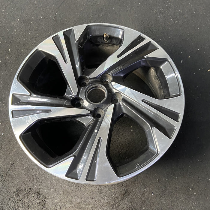 17" XV CROSSTREK 24-25 17x7 , , angled spoke, machined face with pockets - Close-Up Detail