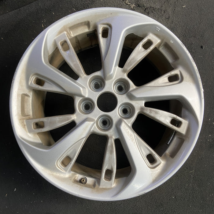 18" CLARITY 18-21 , factory installed Original OEM Wheel Rim - Angle View