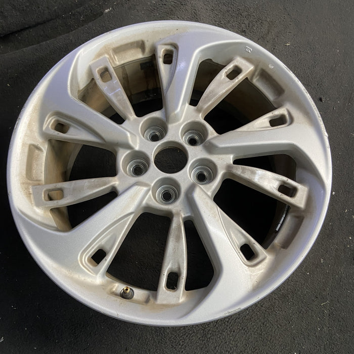 18" CLARITY 18-21 , factory installed Original OEM Wheel Rim - Side Profile