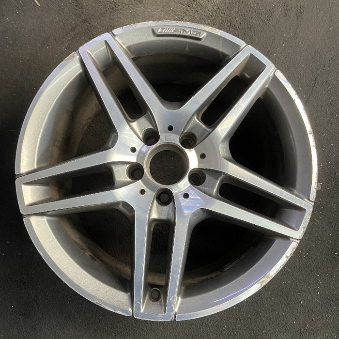 18" MERCEDES E-CLASS 16 212 Type Sdn E350 18x9 10 spoke 5 pairs AMG logo - Front View