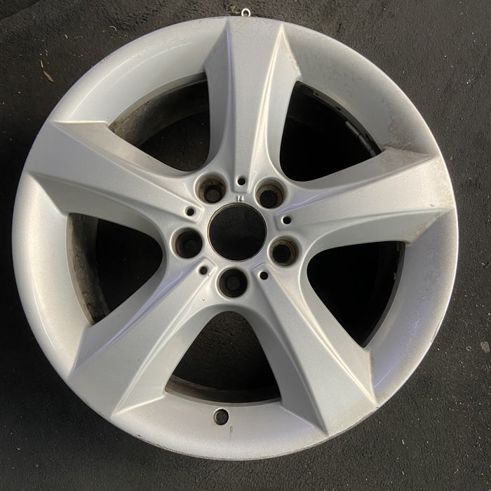 18" BMW X5 07-13 18x8.5 , 5 spoke, flat spoke Original OEM Wheel Rim - Angle View