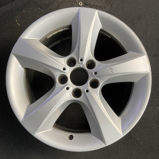 18" BMW X5 07-13 18x8.5 , 5 spoke, flat spoke Original OEM Wheel Rim - Angle View