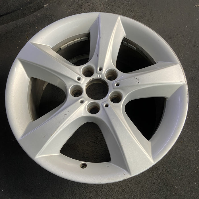 18" BMW X5 07-13 18x8.5 , 5 spoke, flat spoke Original OEM Wheel Rim - Side Profile