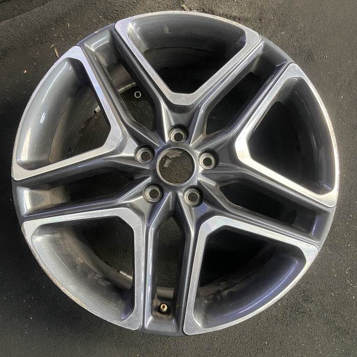 19" VELOSTER 19-21 19x8 Original OEM Wheel Rim - Angle View