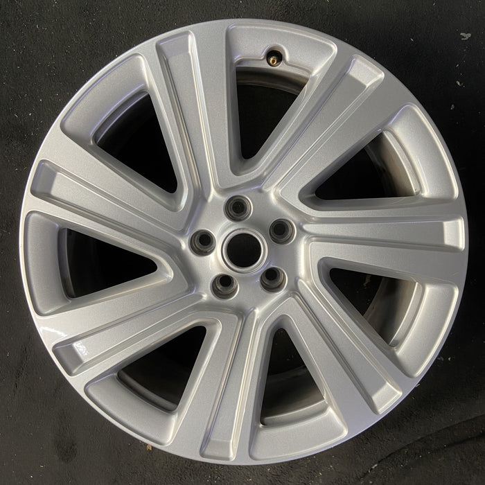 22" RANGE ROVER 22 , 22x9.5, 7 spoke Original OEM Wheel Rim - Angle View