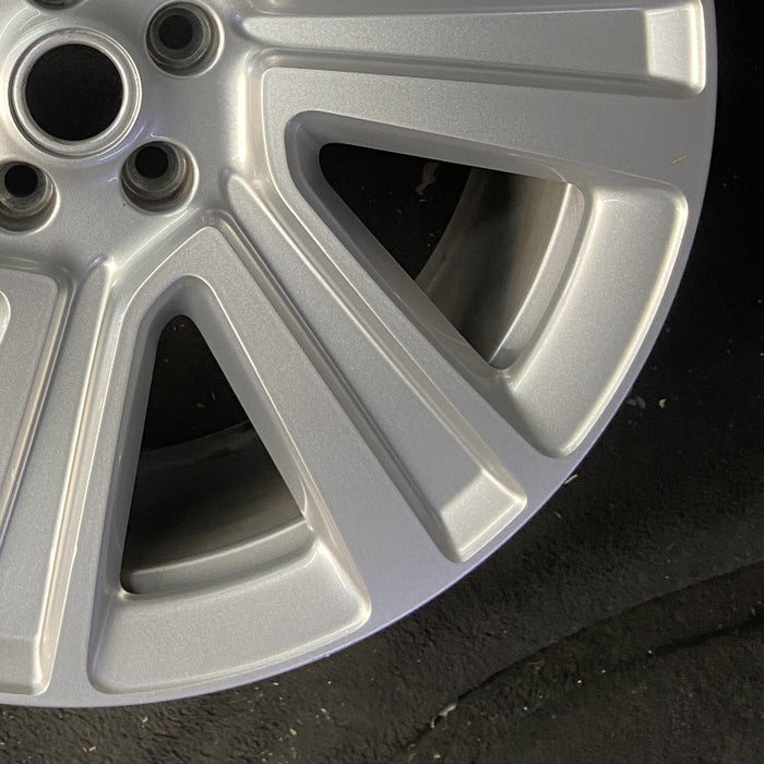 22" RANGE ROVER 22 22x9.5 7 spoke Original OEM Wheel Rim - Back View