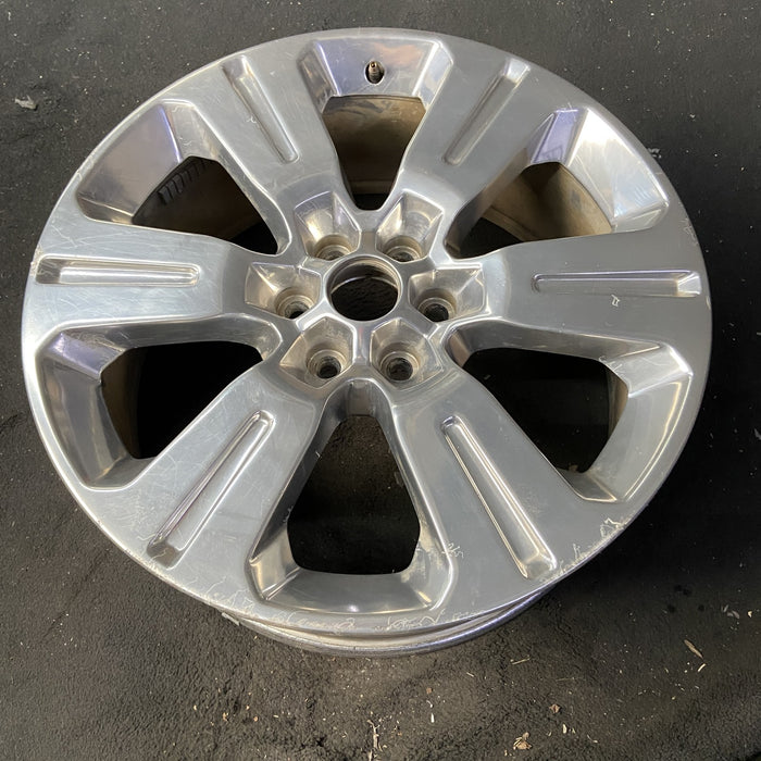 22" FORD F150 PICKUP 16-17 22x9 Original OEM Wheel Rim - Close-Up Detail