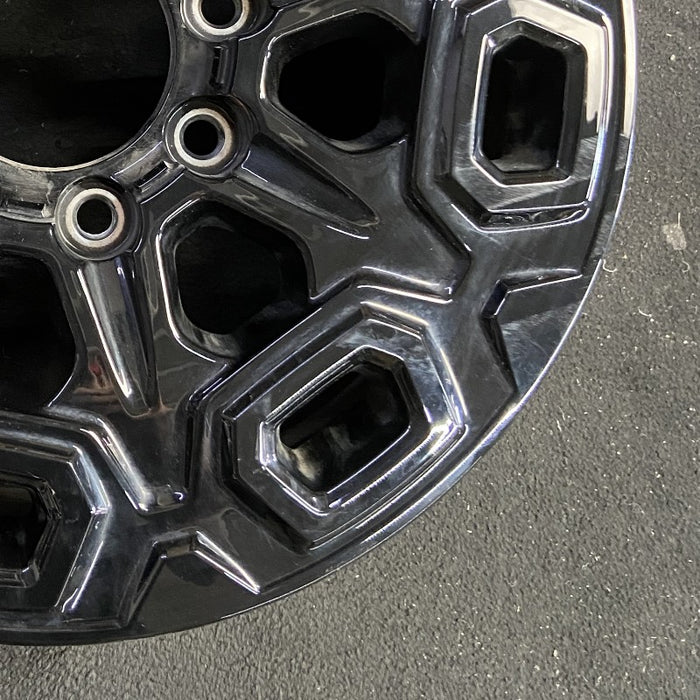 20" SIERRA 2500 PICKUP 20-21 20x8.5 16 hole high gloss black opt SHH Original - Back View