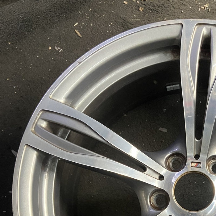 20" BMW M5 12-16 20x9 alloy 5 double spoke frt narrow opening in spoke silver - Side Profile