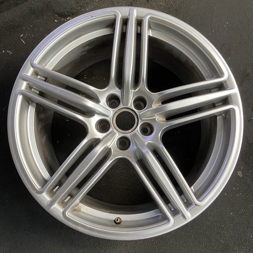 19" PORSCHE MACAN 15-18 19x9, 5 triple spoke Original OEM Wheel Rim - Angle View