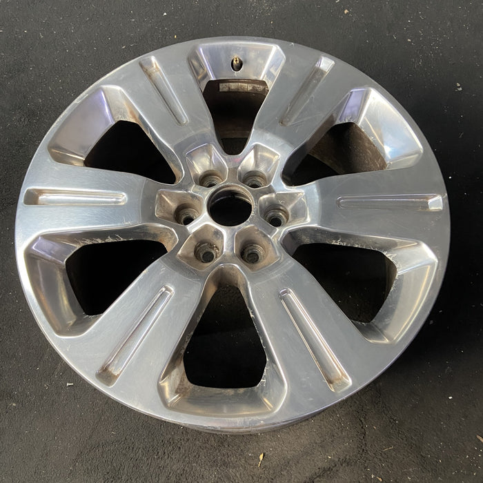 22" FORD F150 PICKUP 16-17 22x9 Original OEM Wheel Rim - Close-Up Detail