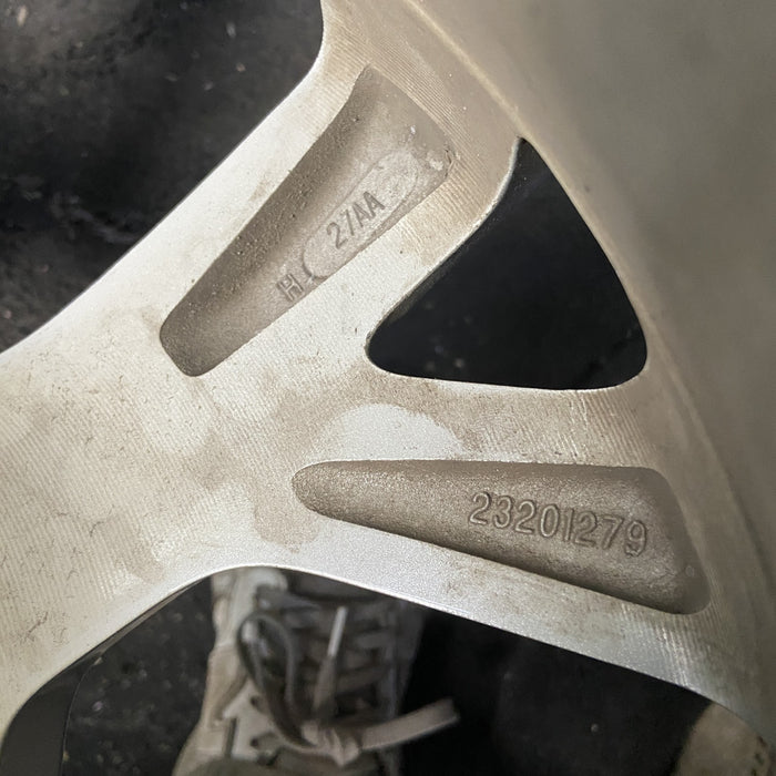18" EQUINOX 18-21 18x7 Original OEM Wheel Rim - Additional View