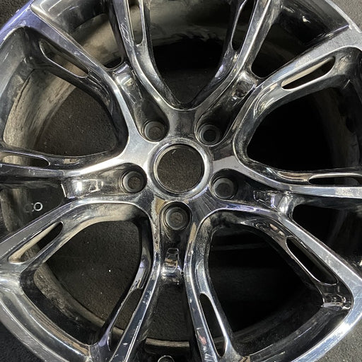 20" Original OEM Wheel Rim - Angle View