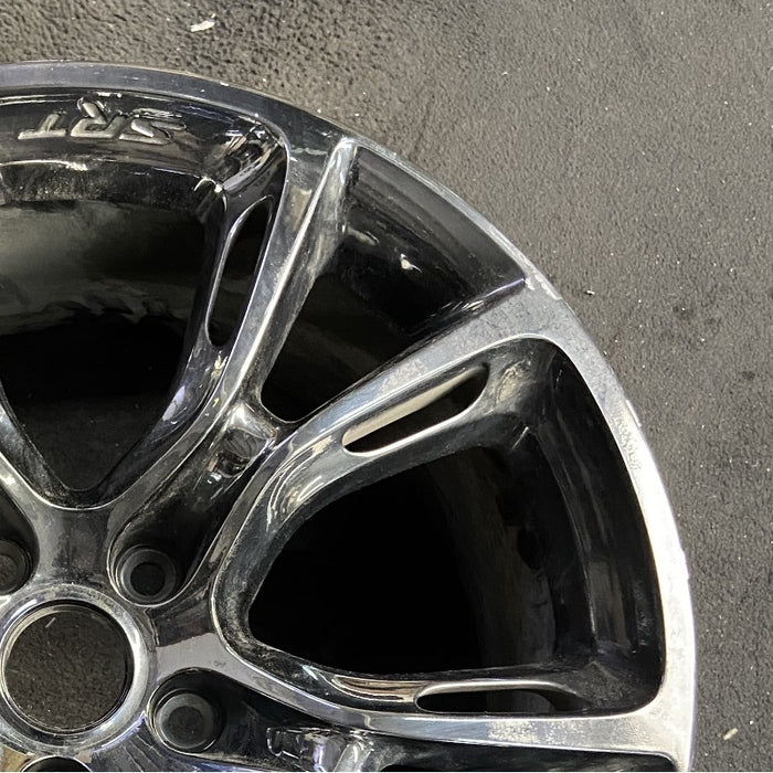 20" Original OEM Wheel Rim - Close-Up Detail