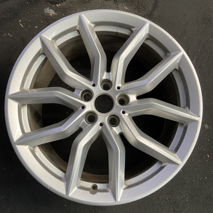 19" BMW X5 19-20 19x9, , , silver Original OEM Wheel Rim - Angle View