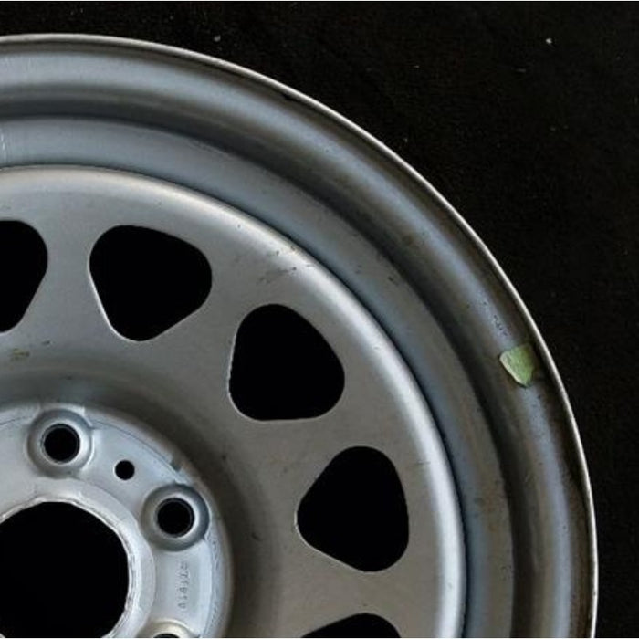 17" COLORADO 23-25 17x8, steel, opt RD6 Original OEM Wheel Rim - Close-Up Detail
