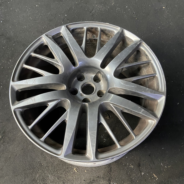 20" GT-R 16 20x10.5 , 20 spoke Original OEM Wheel Rim - Close-Up Detail