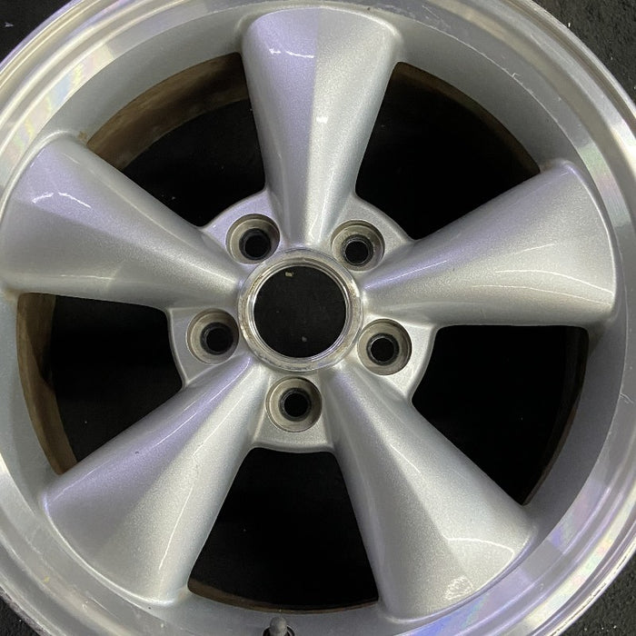 17" MUSTANG 05 17x8 cast aluminum funnel 5 spoke sparkle silver Original OEM - Angle View