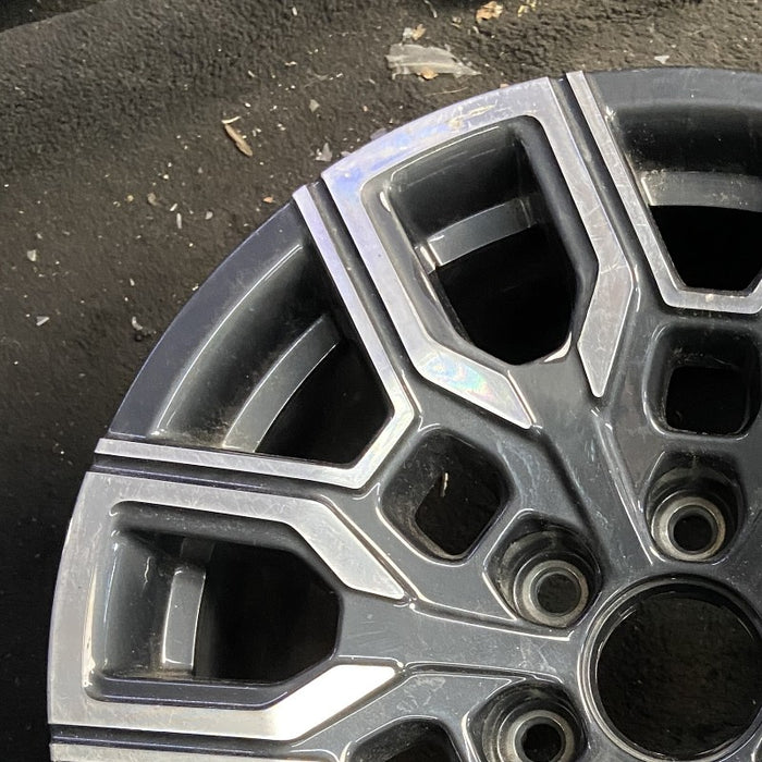 18" COLORADO 23-24 18x8.5 12 spoke opt PZI machined face Original OEM Wheel Rim - Side Profile