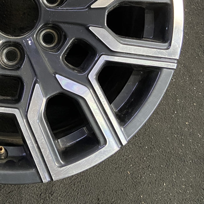 18" COLORADO 23-24 18x8.5 12 spoke opt PZI machined face Original OEM Wheel Rim - Back View