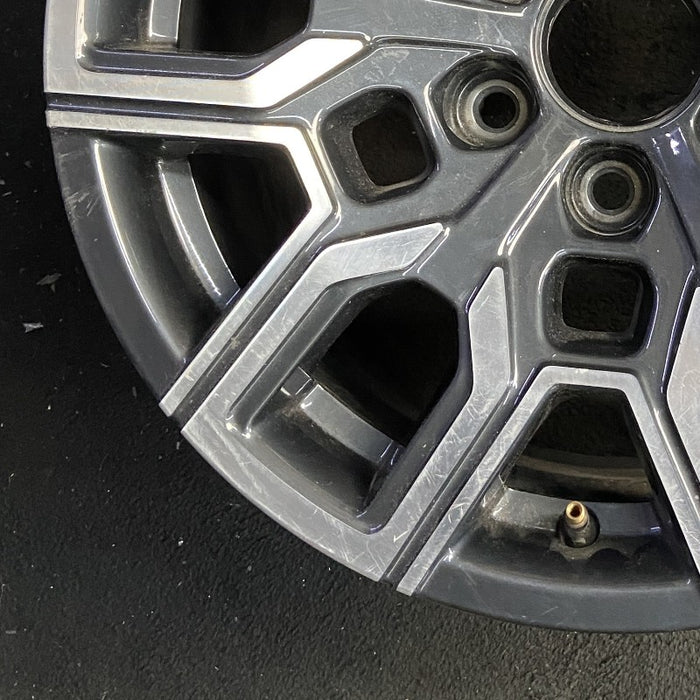 18" COLORADO 23-24 18x8.5 12 spoke opt PZI machined face Original OEM Wheel Rim - Additional View