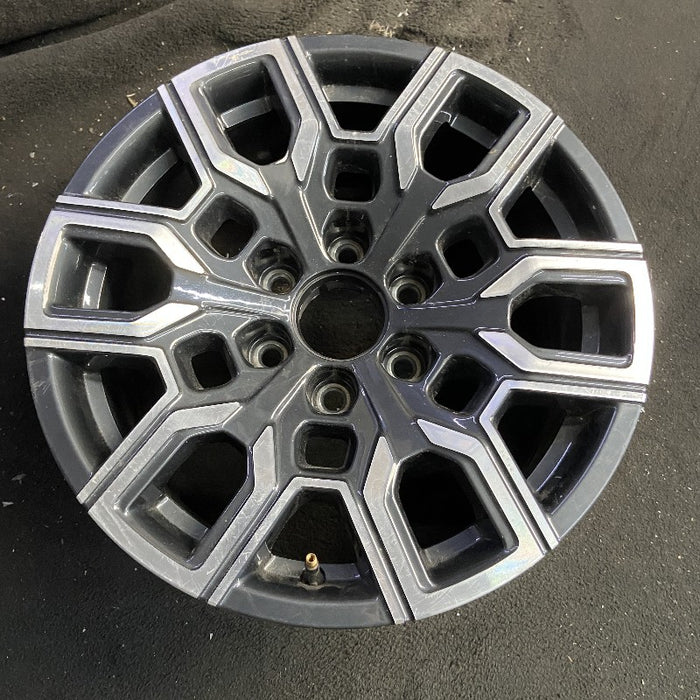 18" COLORADO 23-24 18x8.5 12 spoke opt PZI machined face Original OEM Wheel Rim - View 7