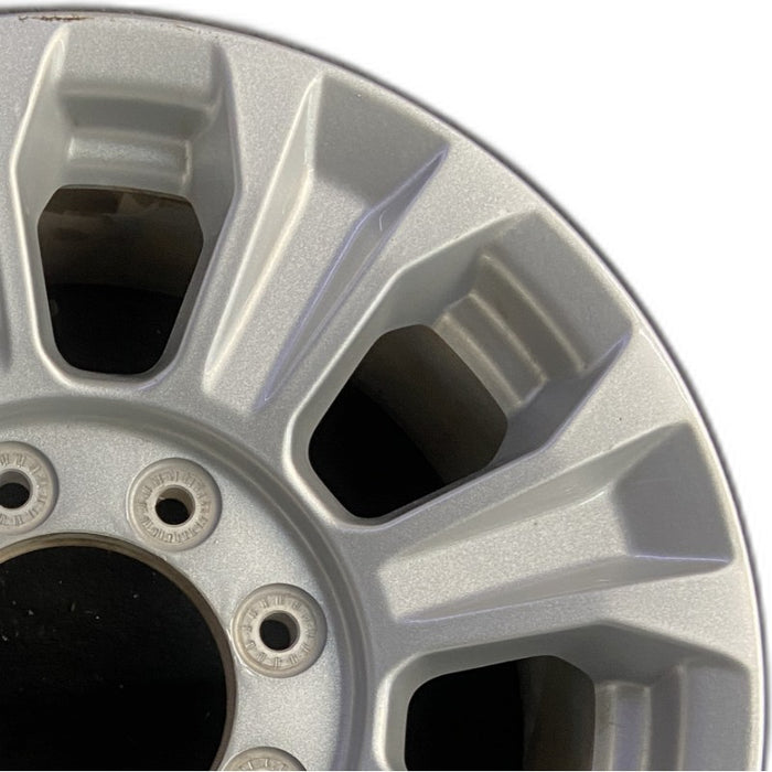 18" FORD F250SD PICKUP 20-22 18x8 aluminum 8 spoke silver Original OEM Wheel Rim - Side Profile
