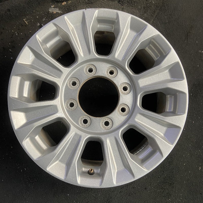 18" FORD F250SD PICKUP 20-22 18x8 aluminum 8 spoke silver Original OEM Wheel Rim - Front View