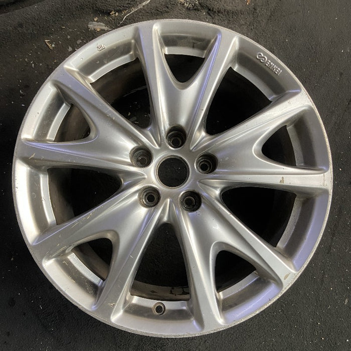 18" INFINITI G25 11-12 18x8.5 alloy rear 5 V spoke design Sdn Original OEM - Front View