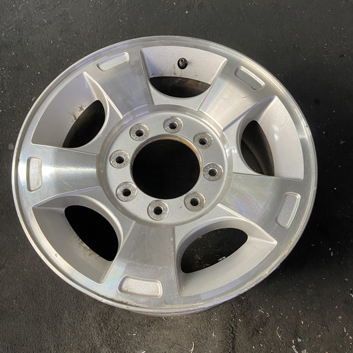 18" FORD F250SD PICKUP 09-10 18x8 , 5 spoke, aluminum, Original OEM Wheel Rim - Close-Up Detail