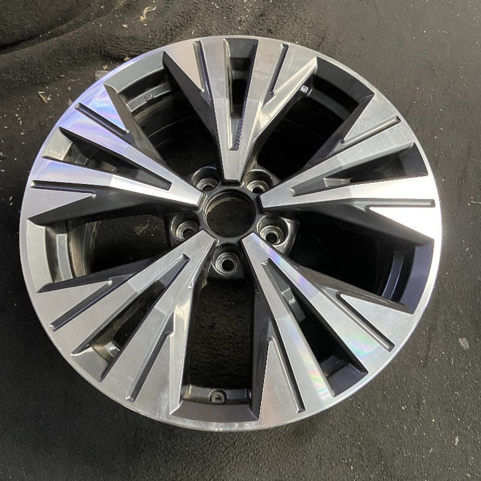 18" ROGUE 21-22 18x7.5 alloy 10 spoke Original OEM Wheel Rim - View 7