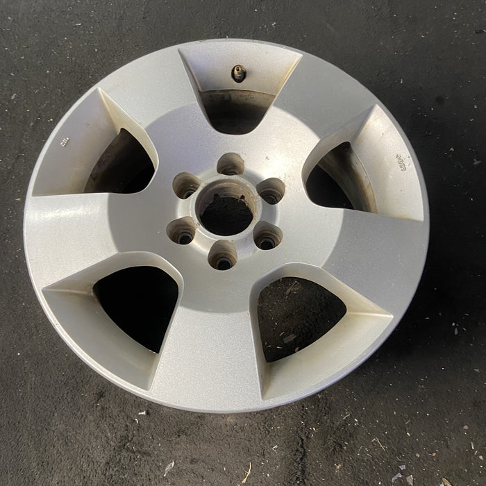 16" PATHFINDER 06-09 16x7, alloy, 5 spoke Original OEM Wheel Rim - Close-Up Detail