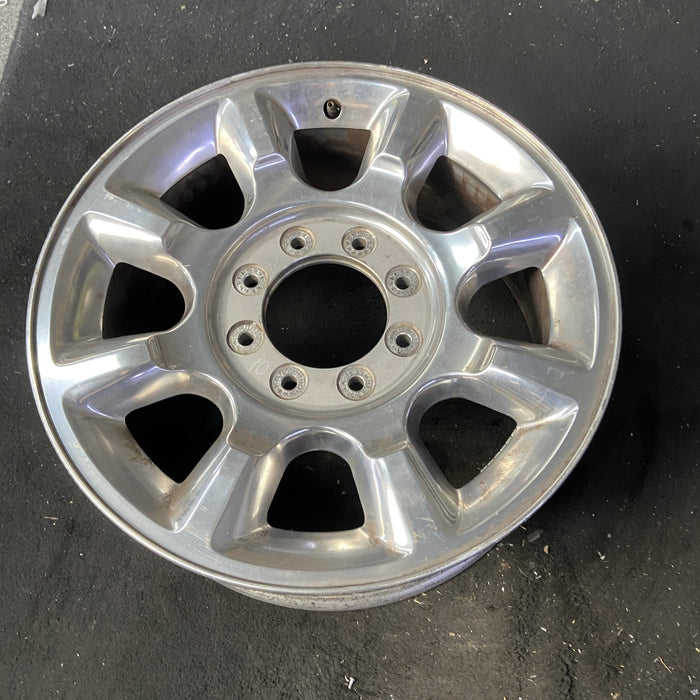20" FORD F250SD PICKUP 11-16 20x8 , 8 spoke Original OEM Wheel Rim - Close-Up Detail